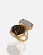 Load image into Gallery viewer, Lapis Pearl Adjustable Ring with luxury design and genuine materials.