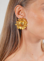Load image into Gallery viewer, Golden Sunflower Studs