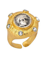 Cargue la imagen en el visor de la galería, Medusa Crystal Pointed Adjustable Ring - Aquadan.co
