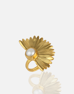 Load image into Gallery viewer, Pearl Fan Adjustable Ring in 24k gold plate with pearl accent.