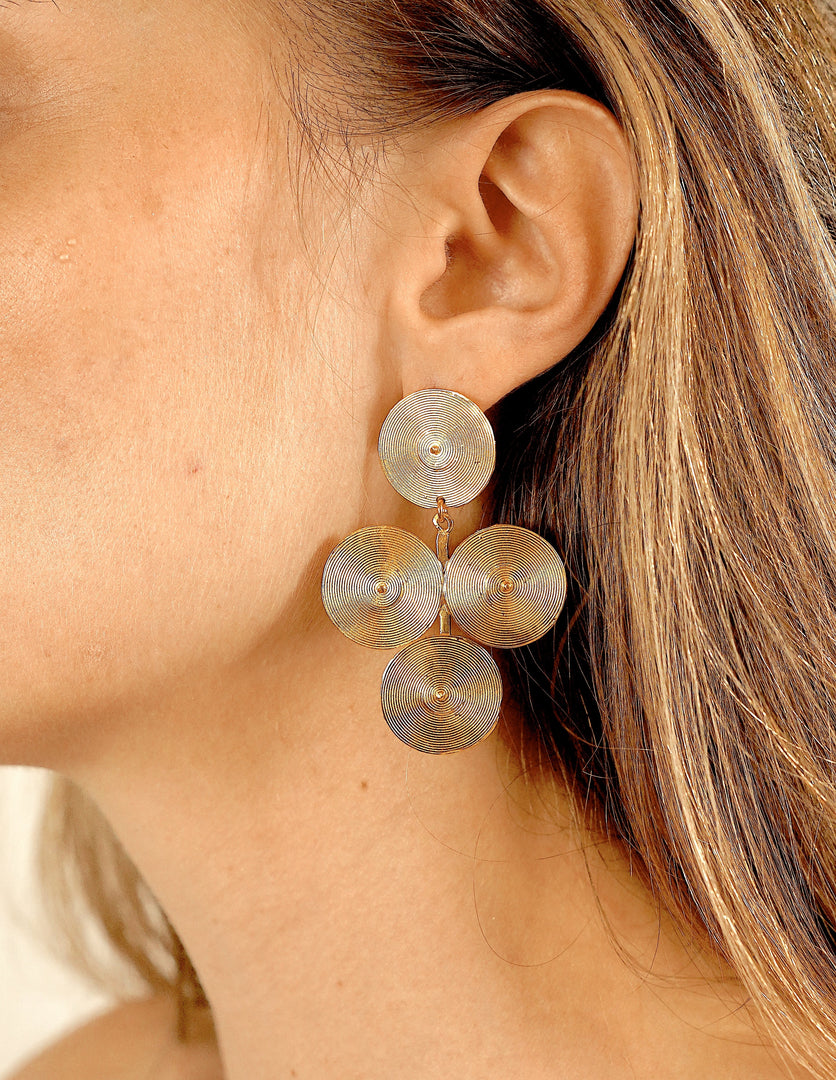 Aretes de hipnosis círculos