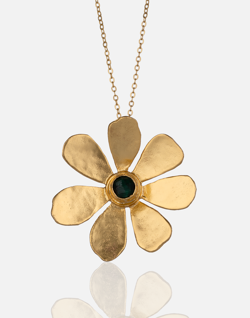 Collar de flor de orquídea dorada