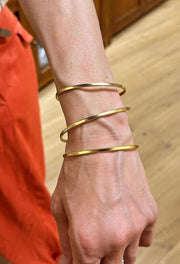 Basic Curve Bracelet - Aquadan.co