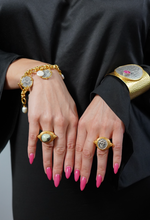 Cargue la imagen en el visor de la galería, Monedas con perlas brazalete encantador
