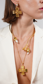Load image into Gallery viewer, Golden Hammered Cross Earrings

