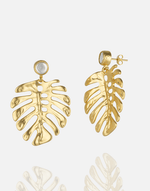 Cargue la imagen en el visor de la galería, Golden Monstera Leaf Earrings - Aquadan.co
