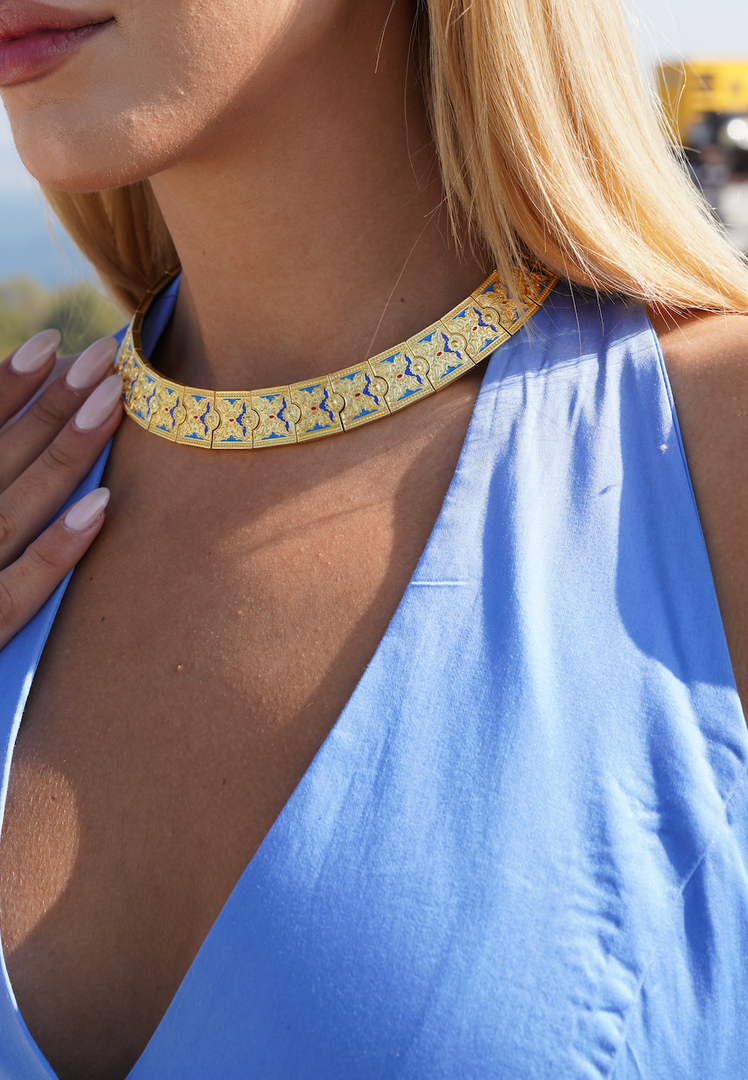 Royal Princess Flower Narrow Collar Necklace