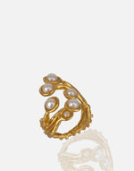 Cargue la imagen en el visor de la galería, 24K gold plated adjustable ring RG00270 inspired by Hellenistic, Roman, and Greek mythologies with pearl-like accents.
