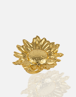Cargue la imagen en el visor de la galería, 24K gold plated adjustable ring RG00336 with sunflower design.
